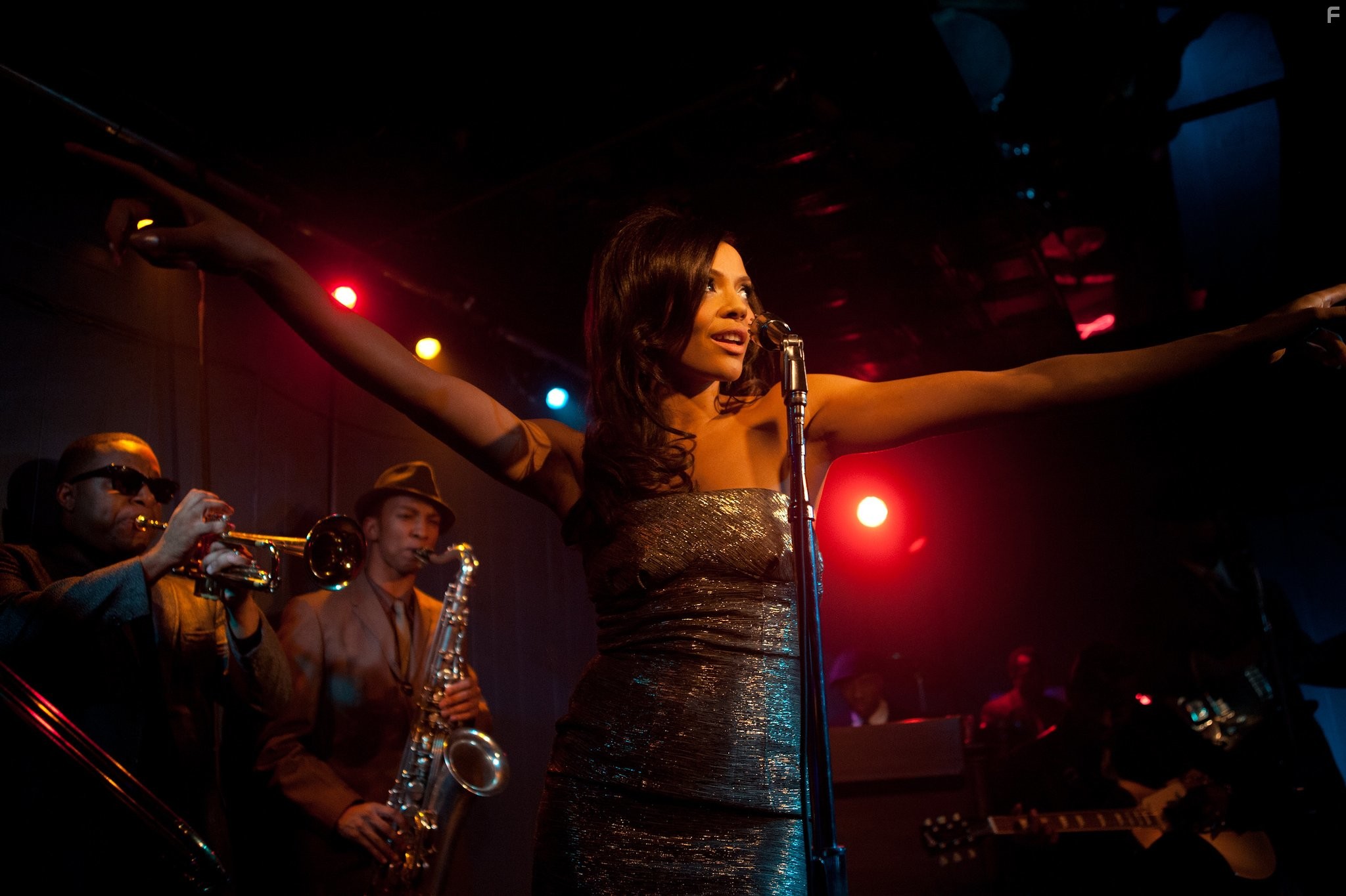 Carmen Ejogo in Спаркл (2012)