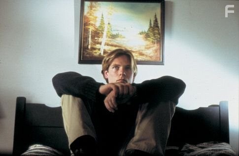 Sean Cw Johnson in Одним глазком (2002)