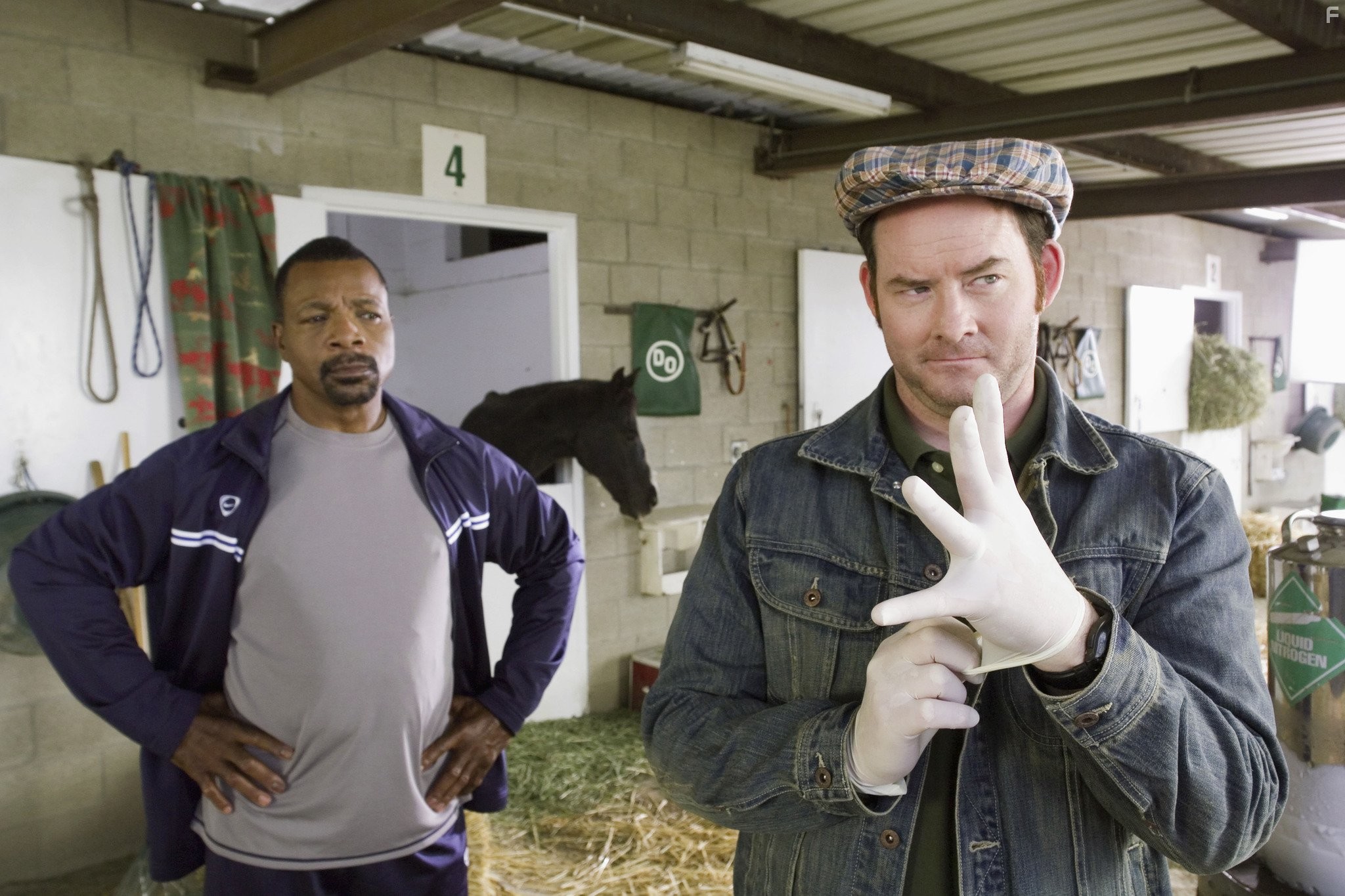 Carl Weathers and David Koechner in Мстители (2007)