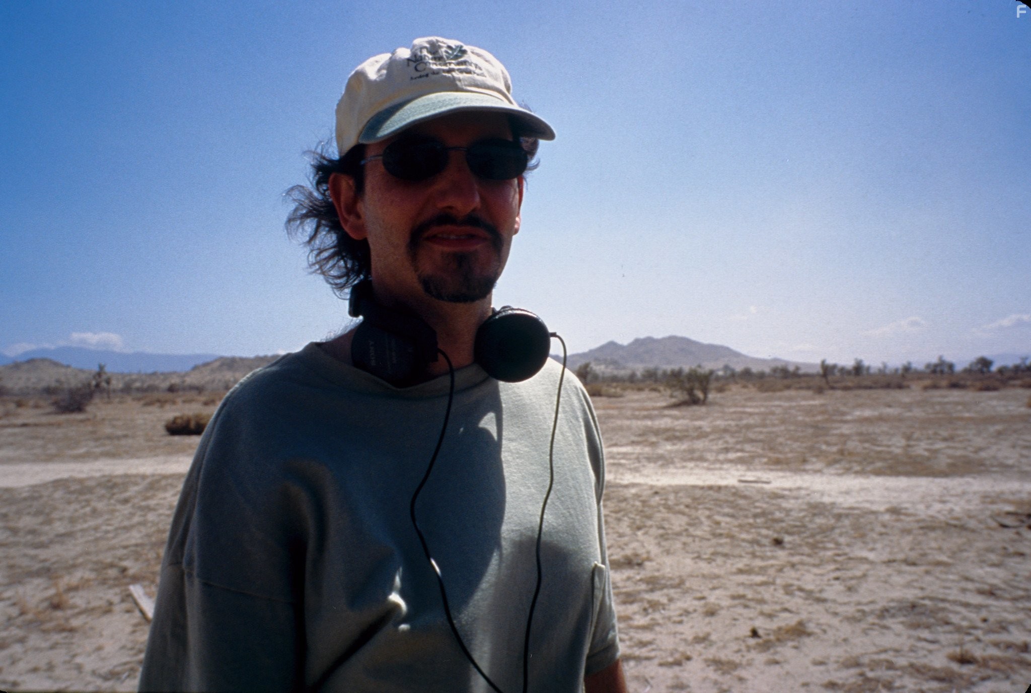 Keith Gordon in Поющий детектив (2003)