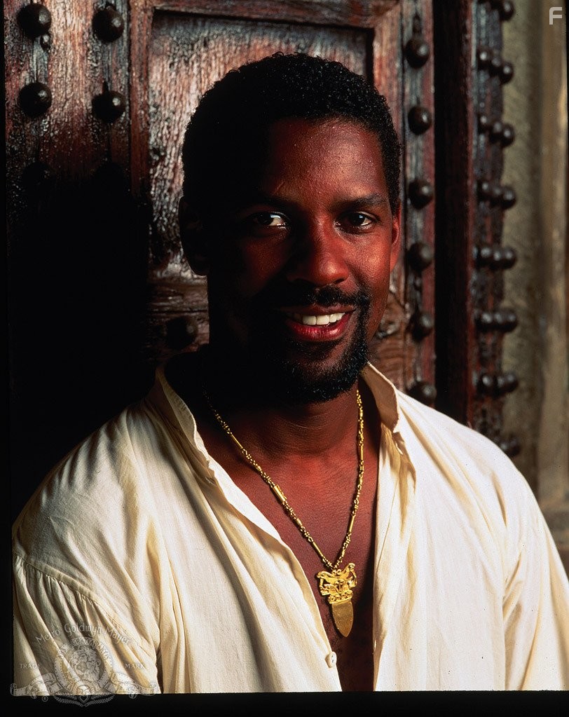 Denzel Washington in Много шума из ничего (1993)