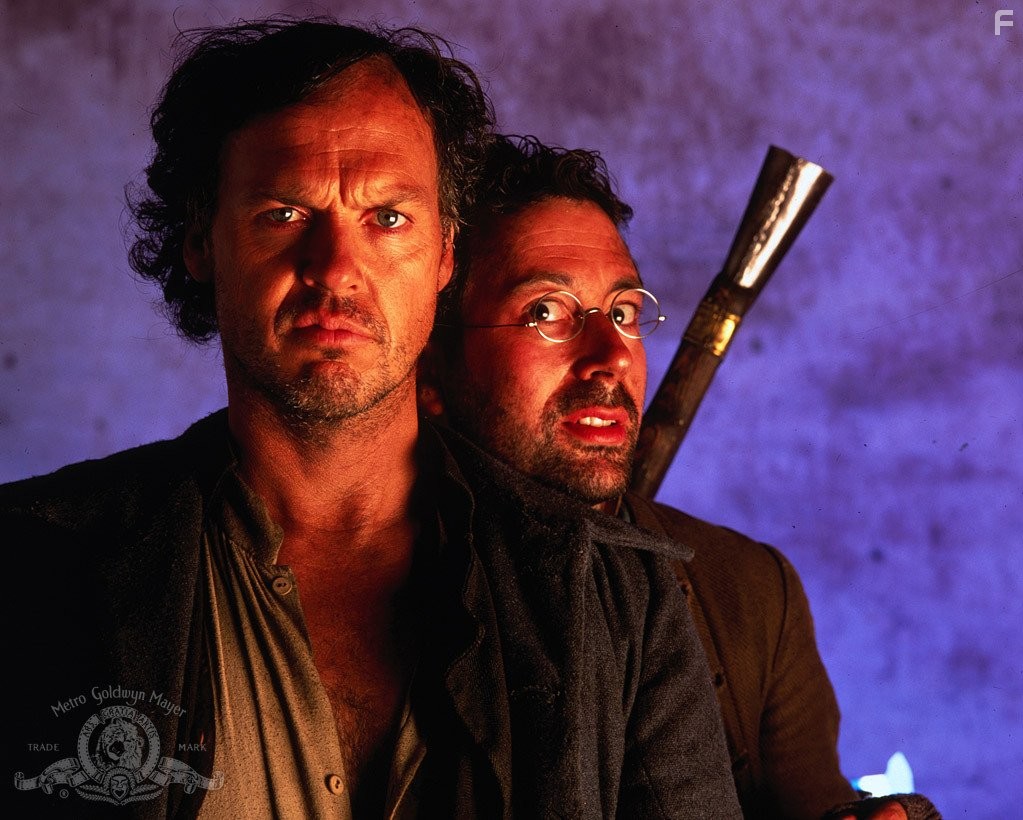 Michael Keaton in Много шума из ничего (1993)