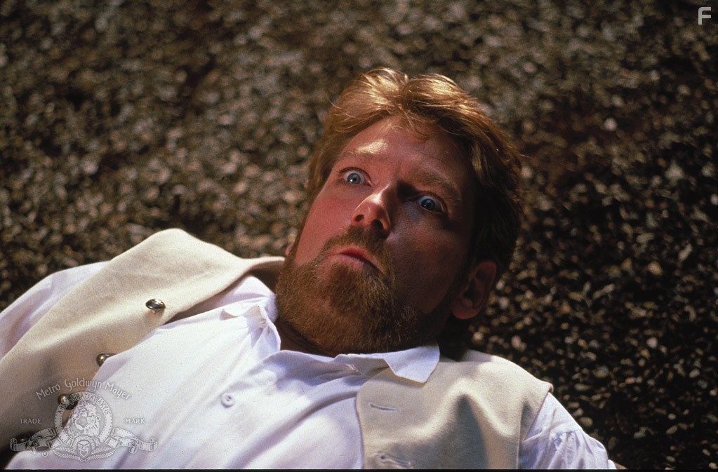 Kenneth Branagh in Много шума из ничего (1993)