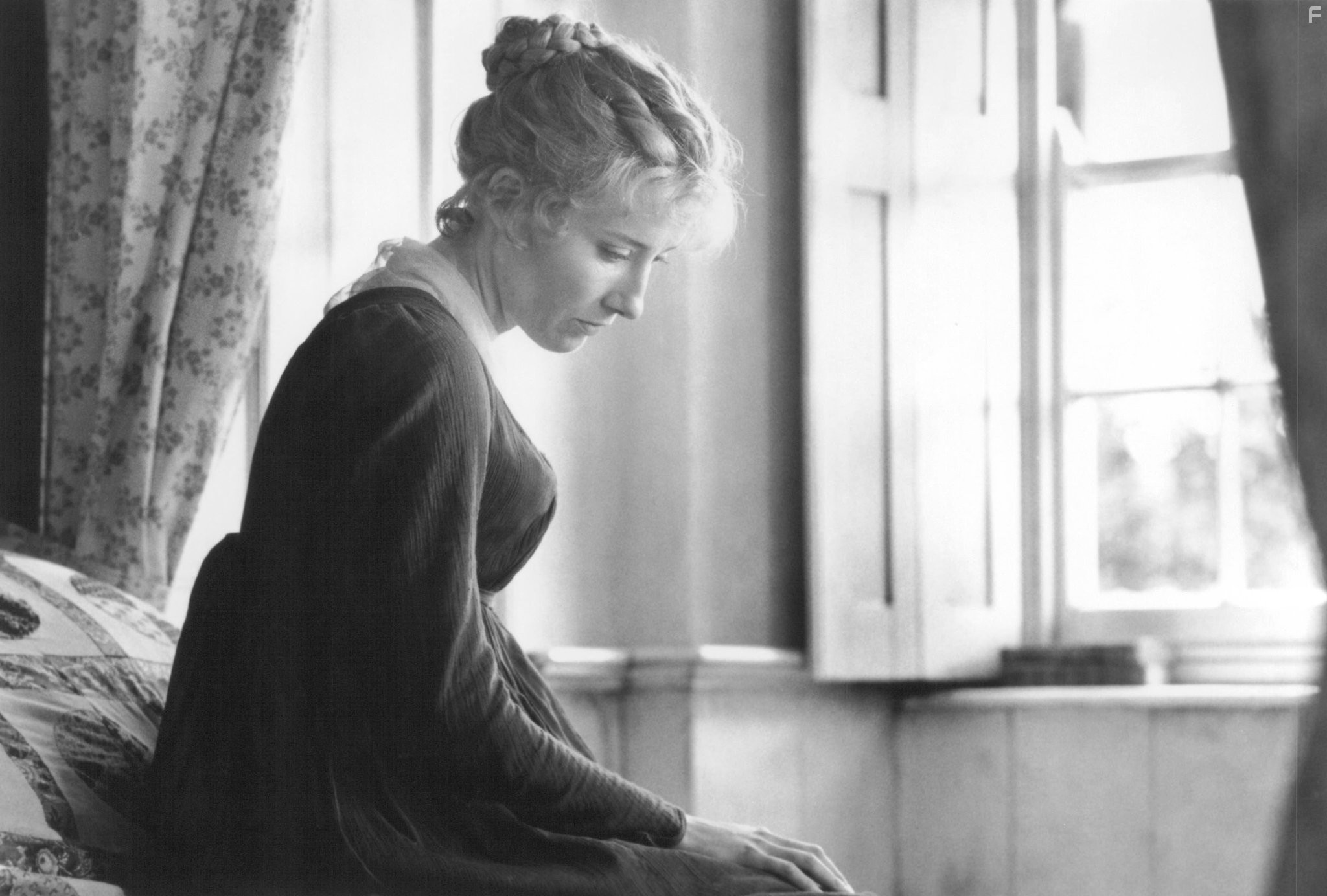 Emma Thompson in Разум и чувства (1995)