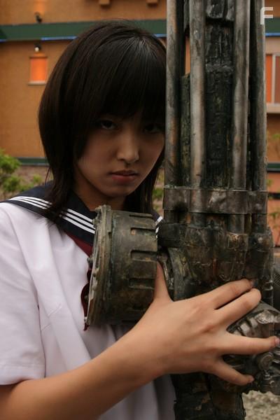 Minase Yashiro in Kataude mashin gru (2008)