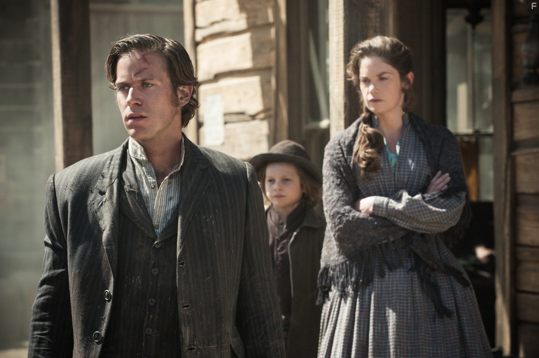 Ruth Wilson, Armie Hammer, and Bryant Prince in Одинокий рейнджер (2013)