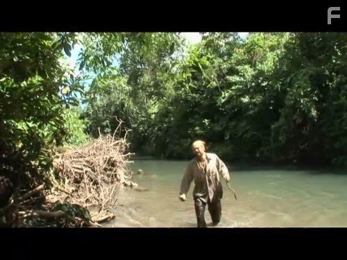 Les Stroud in Наука выживать (2004)