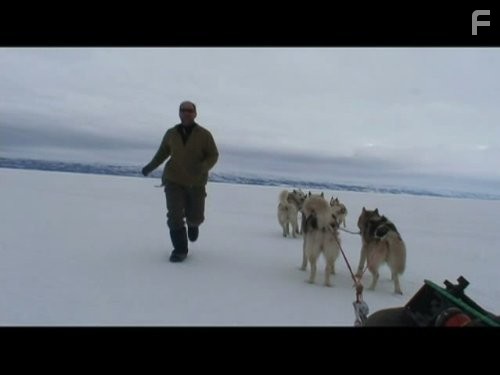 Les Stroud in Наука выживать (2004)