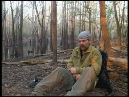Les Stroud in Наука выживать (2004)