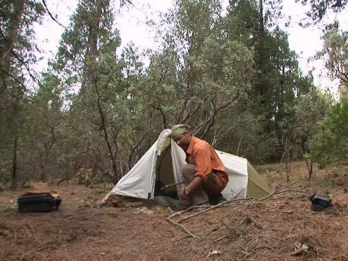 Les Stroud in Наука выживать (2004)