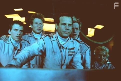 Bill Paxton, Lex Shrapnel, Philip Winchester, Dominic Colenso, and Ben Torgersen in Предвестники бури (2004)