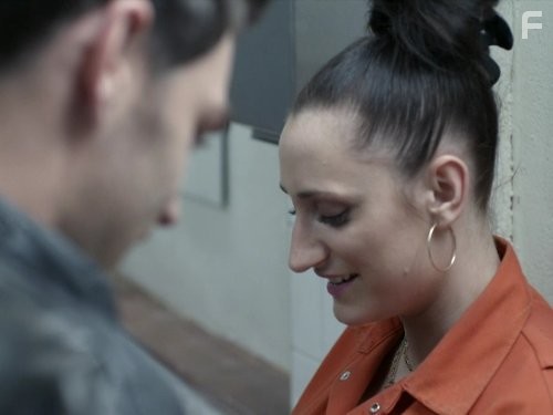Lauren Socha in Плохие (2009)