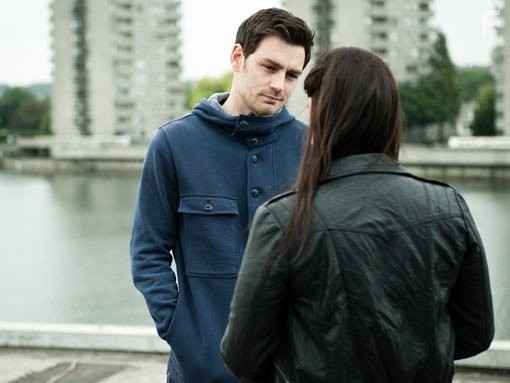 Lauren Socha and Matthew McNulty in Плохие (2009)