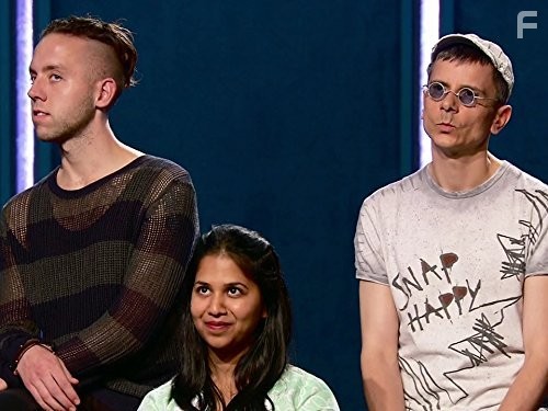 Alexander Knox, Sandhya Garg, and F?de Zu Grau in Проект Подиум (2004)