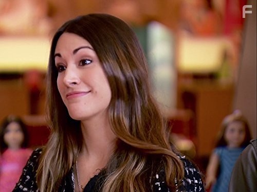 Korina Emmerich in Проект Подиум (2004)