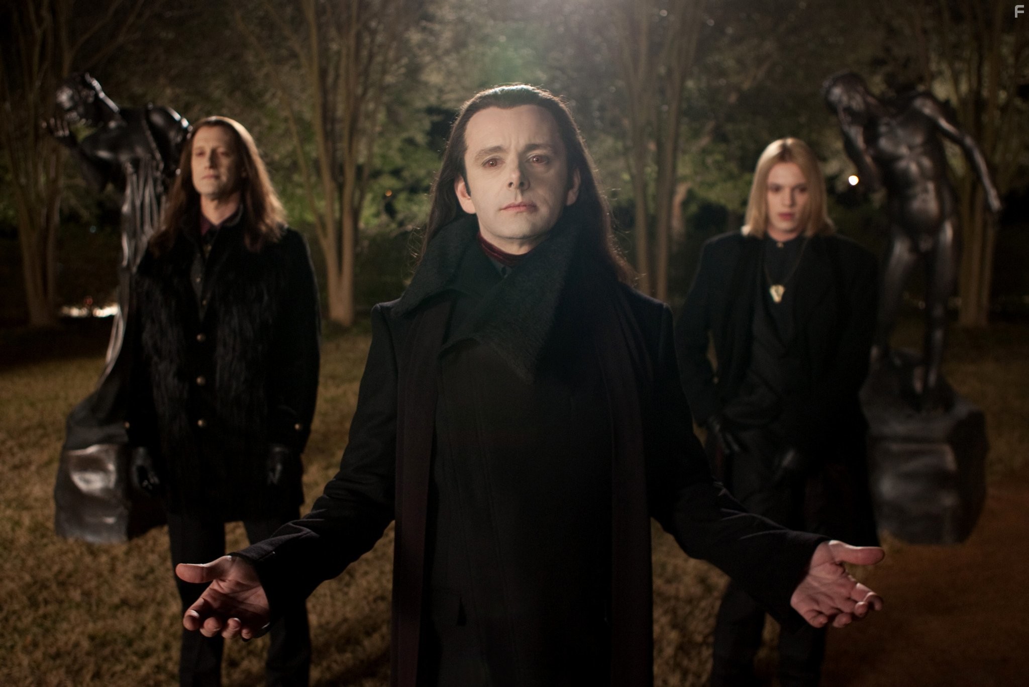 Christopher Heyerdahl, Michael Sheen, and Jamie Campbell Bower in Сумерки. Сага. Рассвет: Часть 2 (2012)