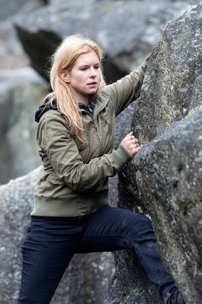 Magda Apanowicz in Знамение Судного дня (2012)