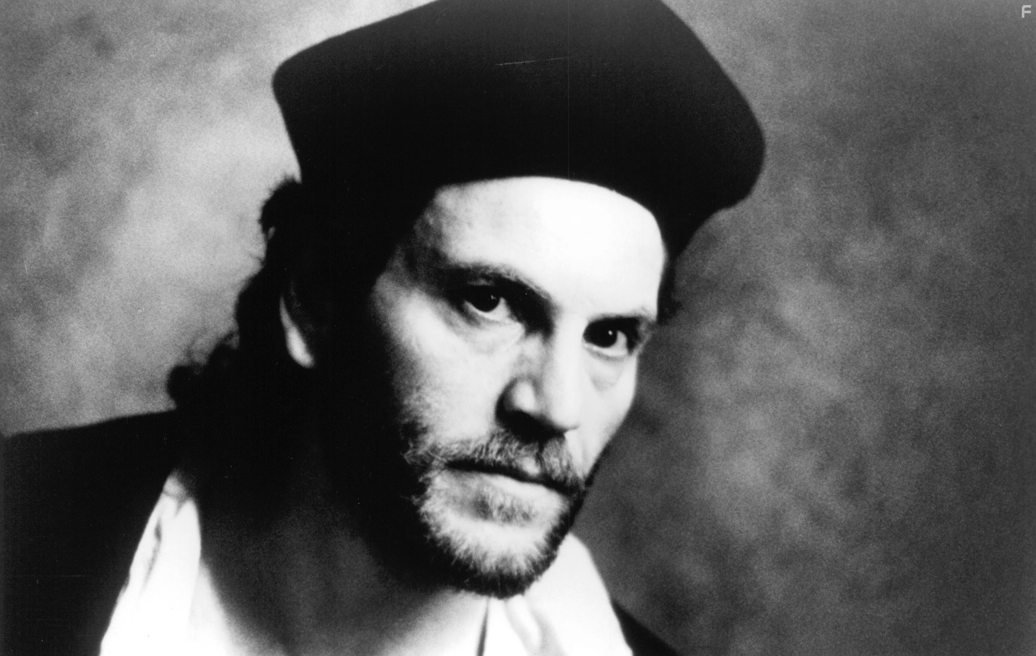 Tch?ky Karyo in Нострадамус (1994)