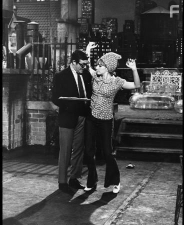 "On A Clear Day You Can See Forever" Larry Blyden and Barbra Streisand 1970 Paramount