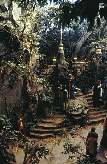 Планета обезьян (2001)