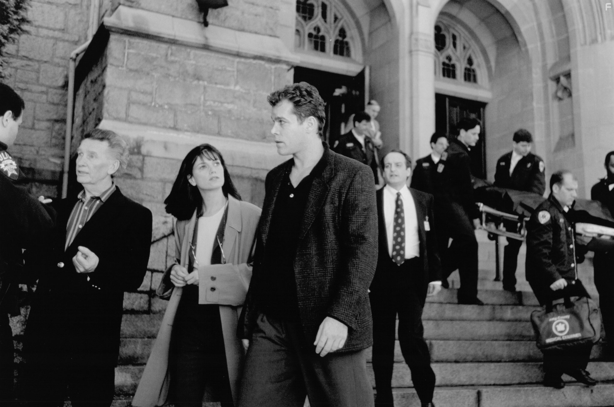 Linda Fiorentino, Ray Liotta, and David Paymer in Незабываемое (1996)