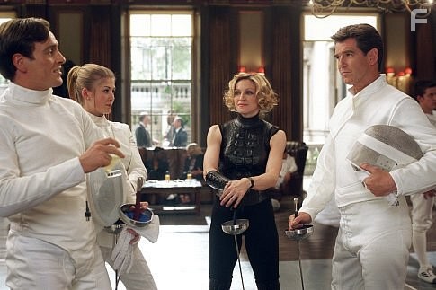 Good fencing makes good neighbors: (L to R) Gustav Graves (TOBY STEPHENS), Miranda Frost (ROSAMUND PIKE), Verity (MADONNA), and James Bond (PIERCE BROSNAN).