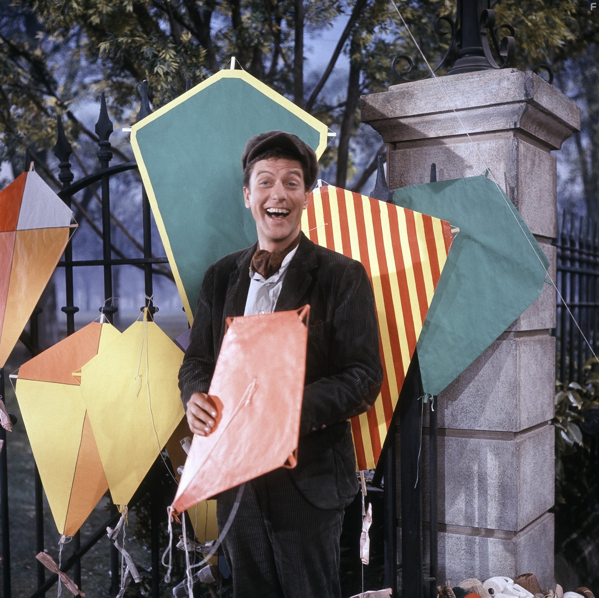 Dick Van Dyke in Мэри Поппинс (1964)