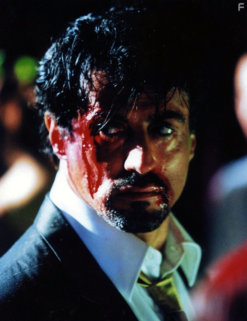 Sylvester Stallone in Убрать Картера (2000)