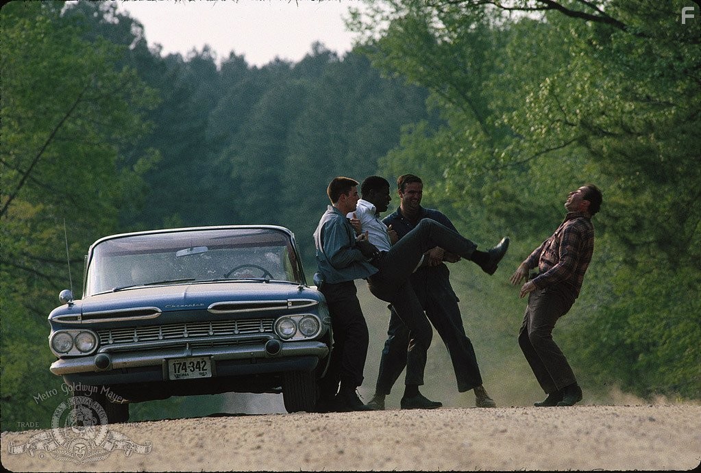 Dennis Haysbert in Поле любви (1992)