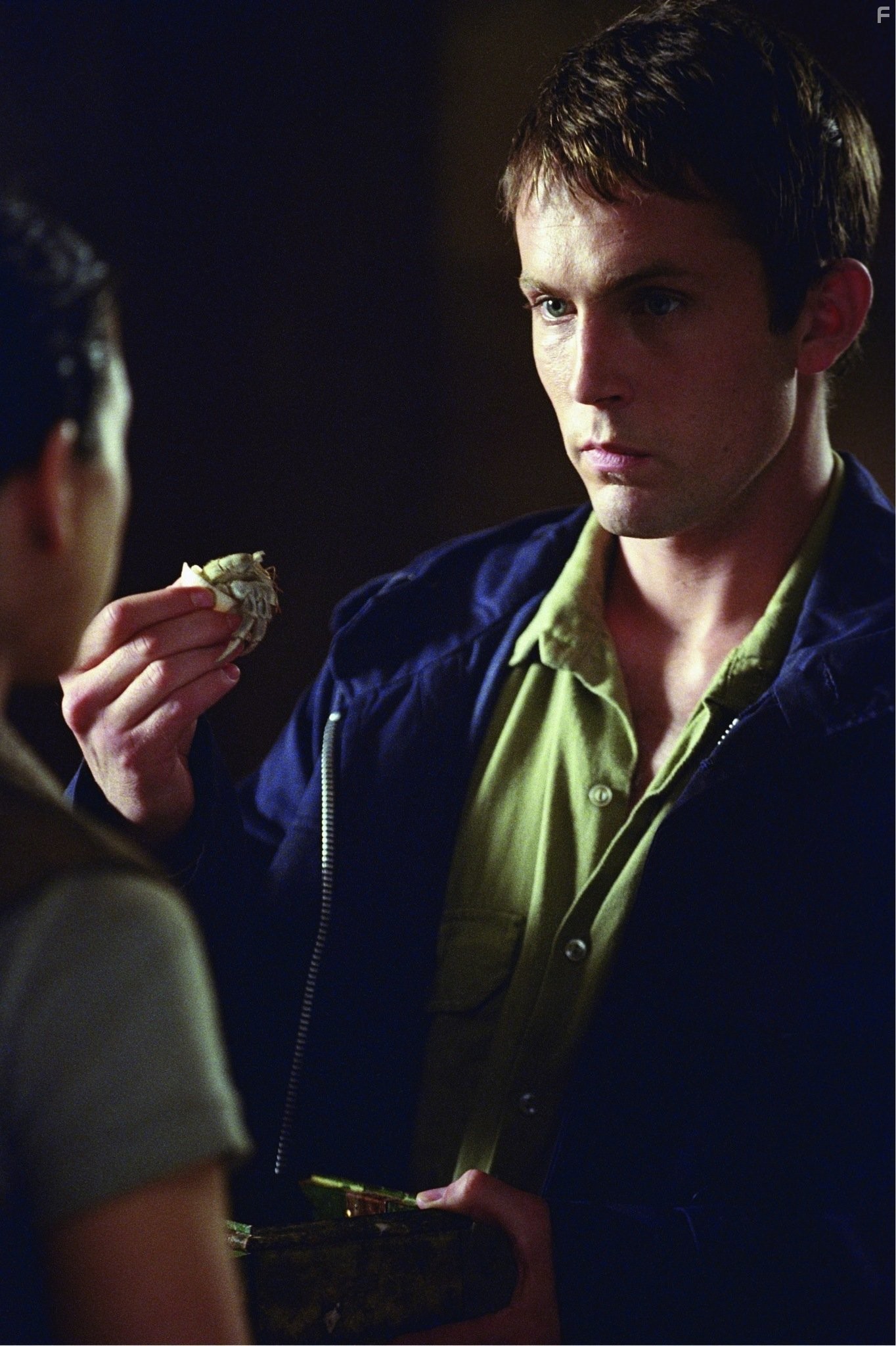 Desmond Harrington in Корабль-призрак (2002)