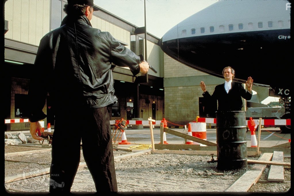 John Cleese in Рыбка по имени Ванда (1988)