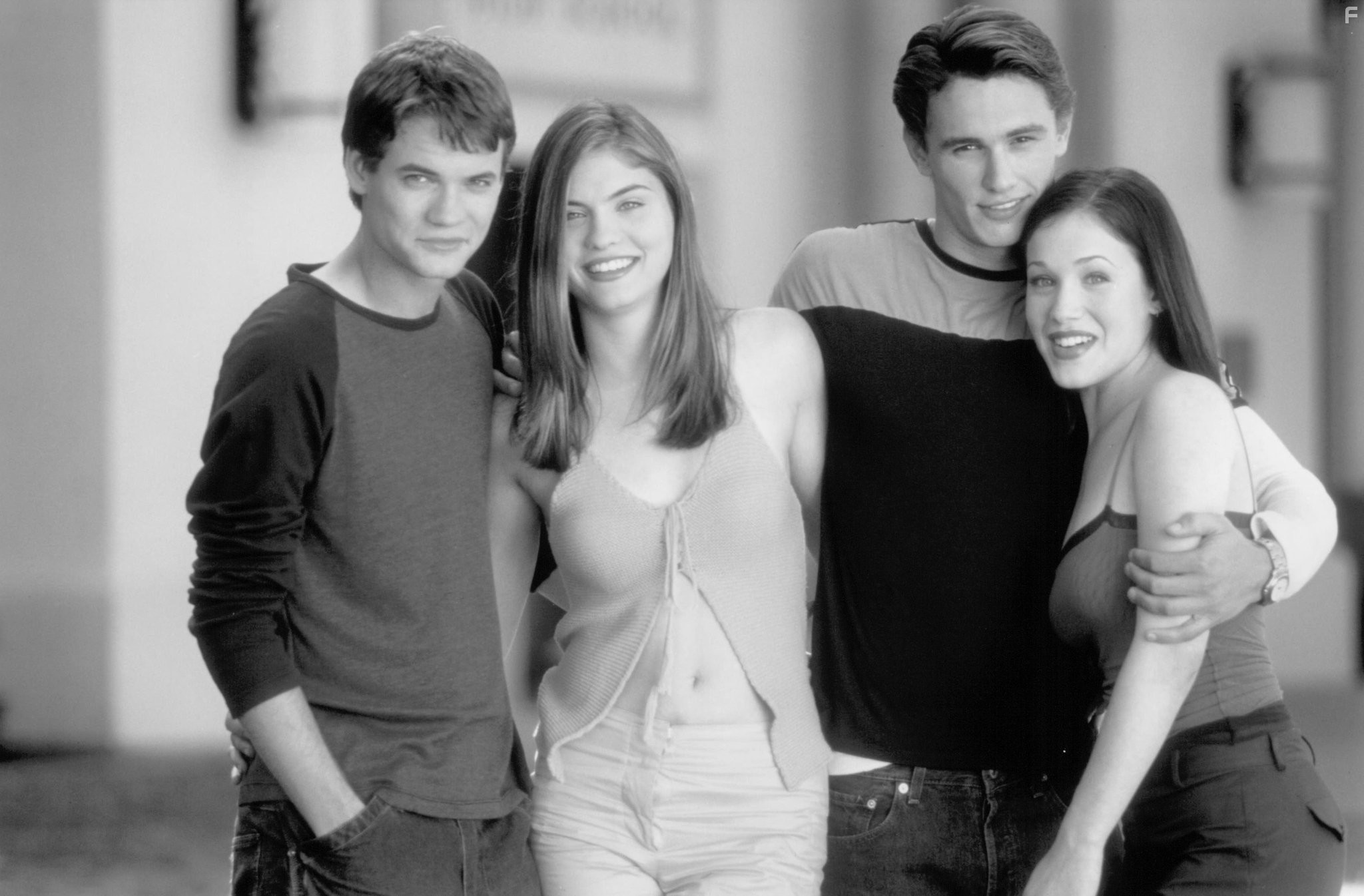 Jodi Lyn O'Keefe, Marla Sokoloff, James Franco, and Shane West in Любой ценой (2000)