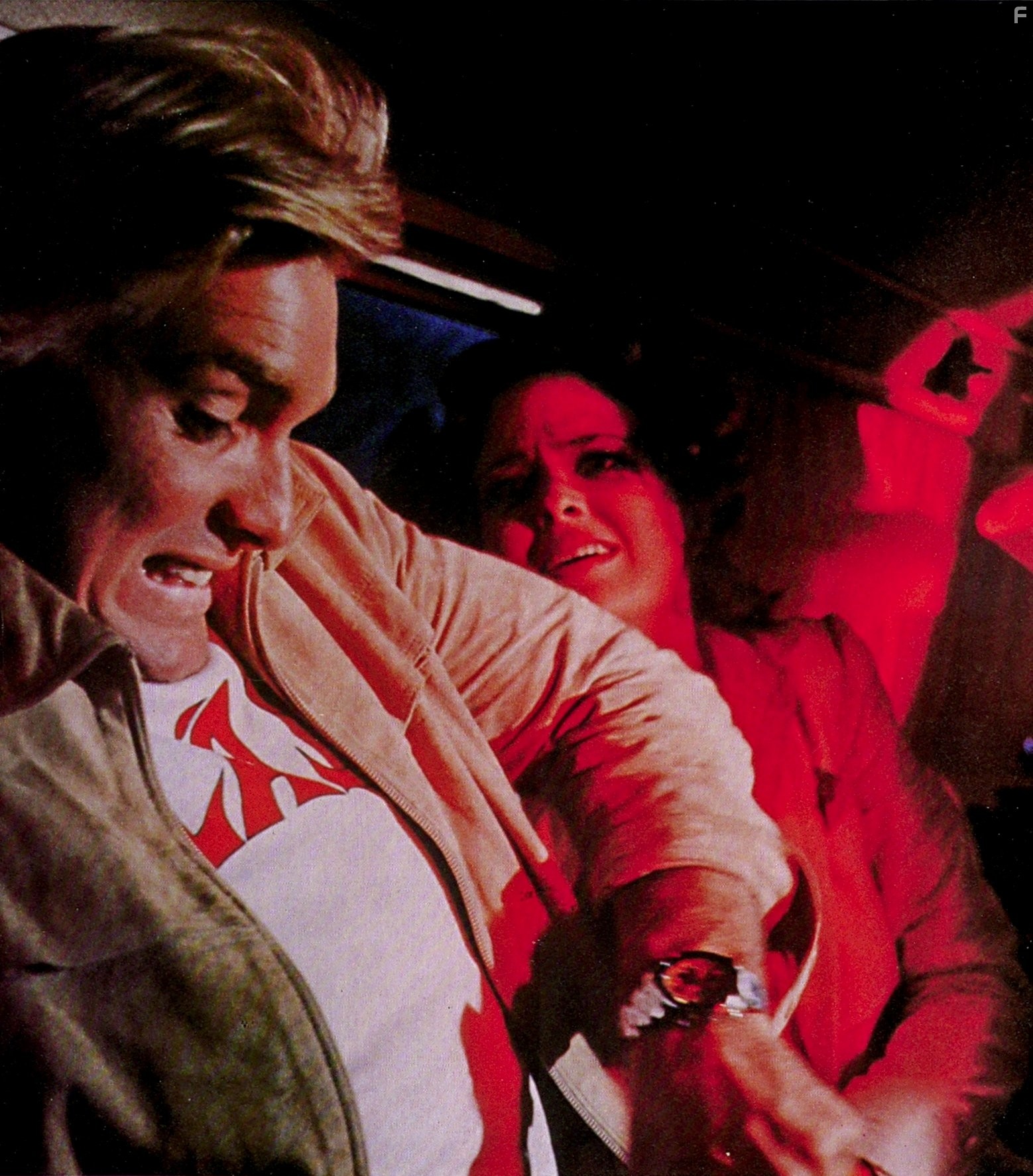 Melody Anderson and Sam J. Jones in Флэш Гордон (1980)