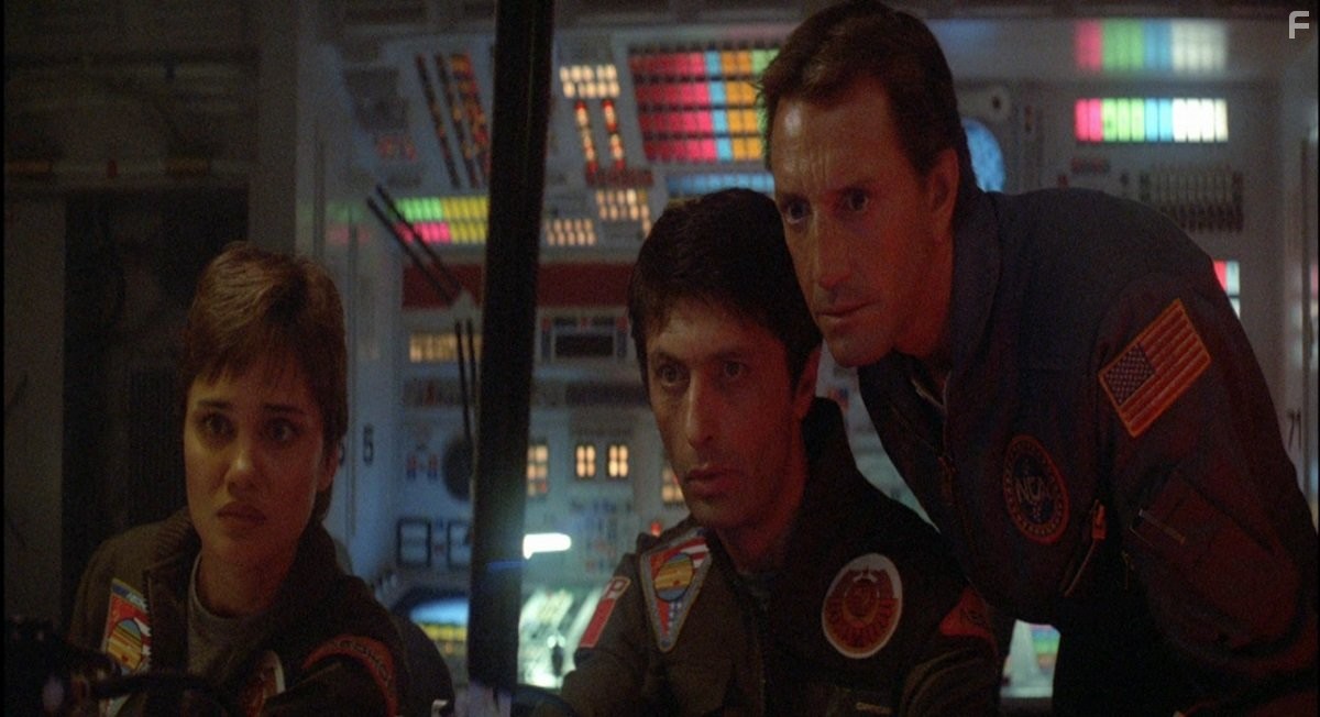 Roy Scheider, Oleg Rudnik, and Natasha Shneider in Космическая одиссея 2010 (1984)