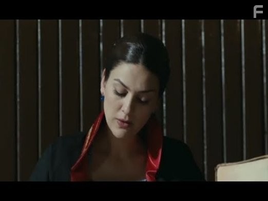 Berg?zar Korel in Дядя Кара (2012)