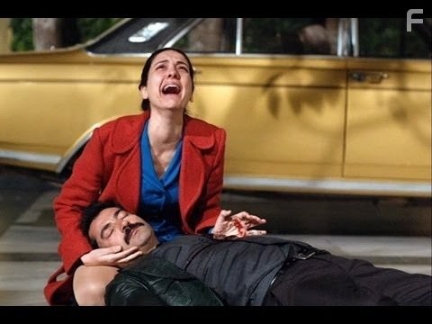 Kenan Imirzalioglu and Berg?zar Korel in Дядя Кара (2012)