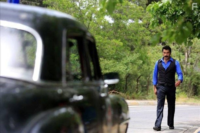 Kenan Imirzalioglu in Дядя Кара (2012)