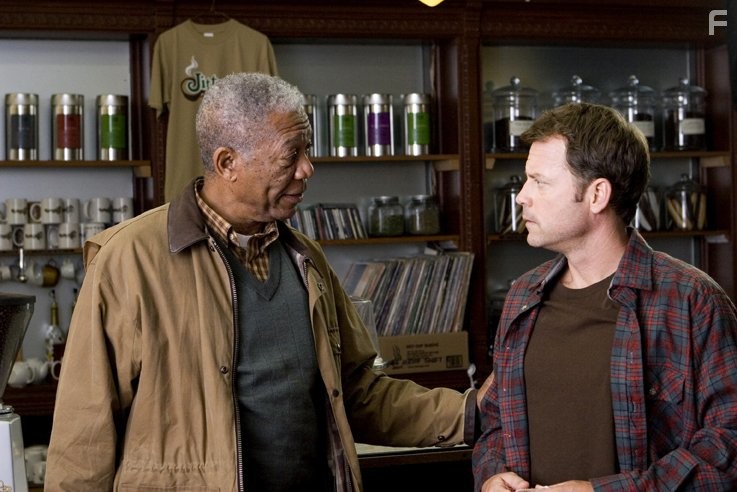 Morgan Freeman and Greg Kinnear in Праздник любви (2007)