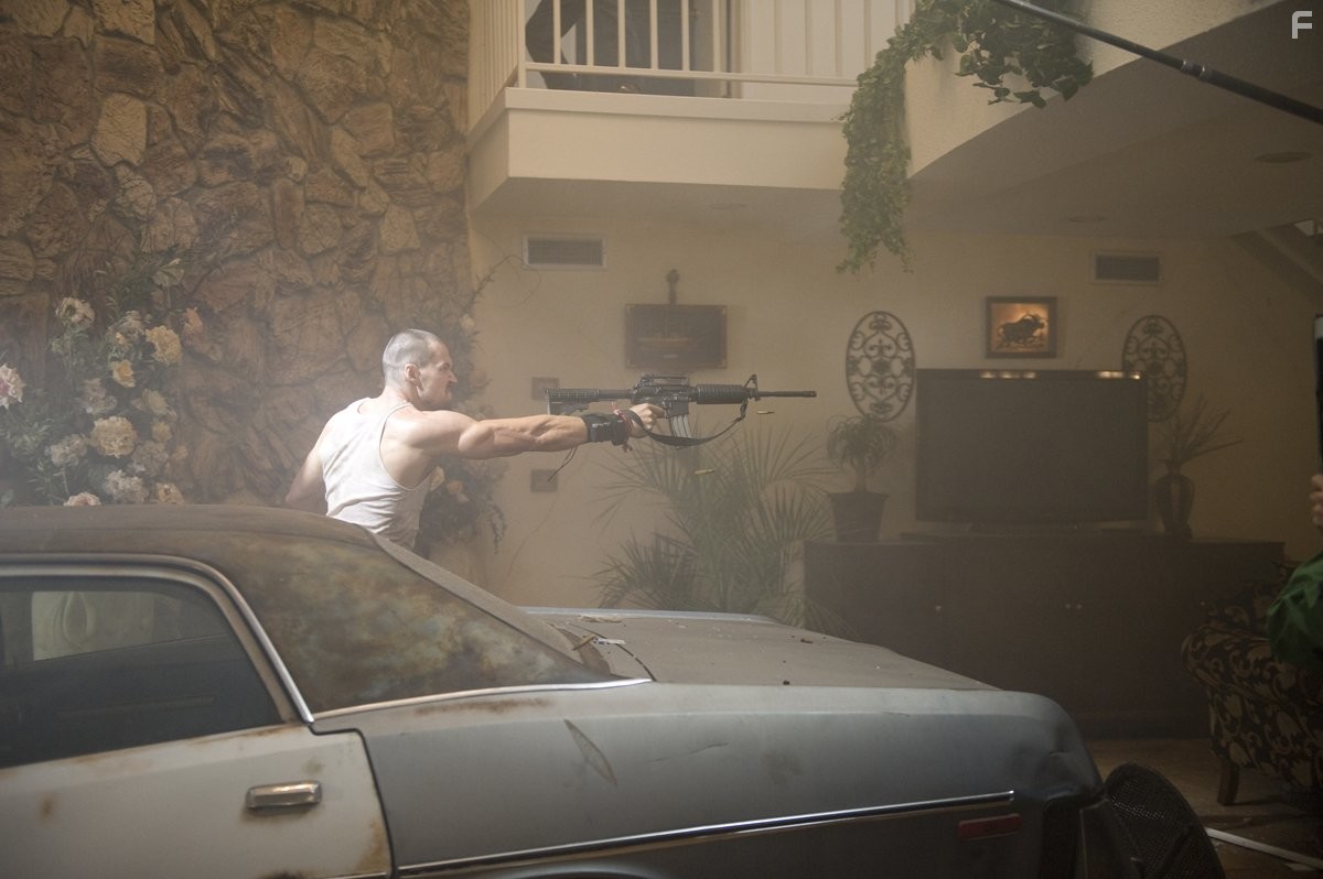 Daniel Cudmore in Бэйтаун вне закона (2012)