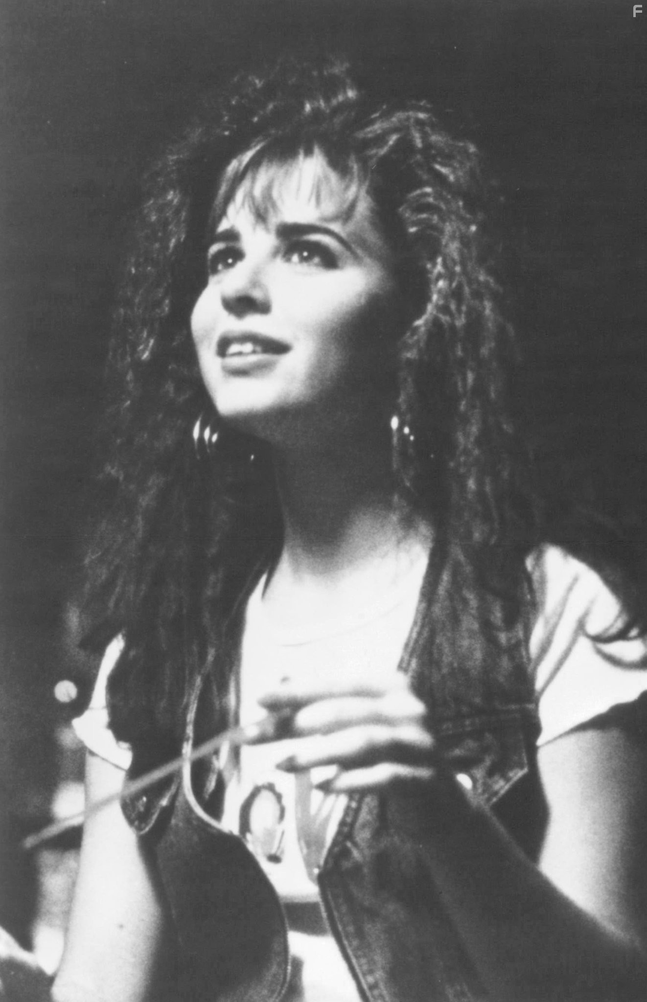Cara Buono in Забыть и вспомнить (1995)