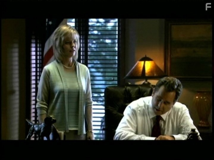Melissa Sue Anderson and Beau Bridges in 10.5 баллов: Апокалипсис (2006)