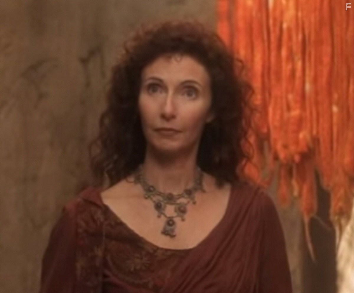 Mary Steenburgen in Ноев ковчег (1999)
