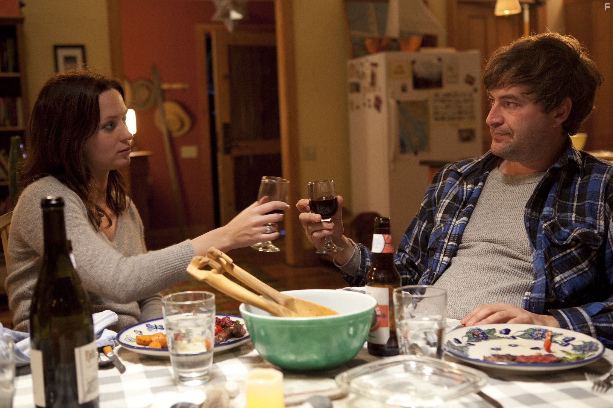 Mark Duplass and Emily Blunt in Сестра твоей сестры (2011)