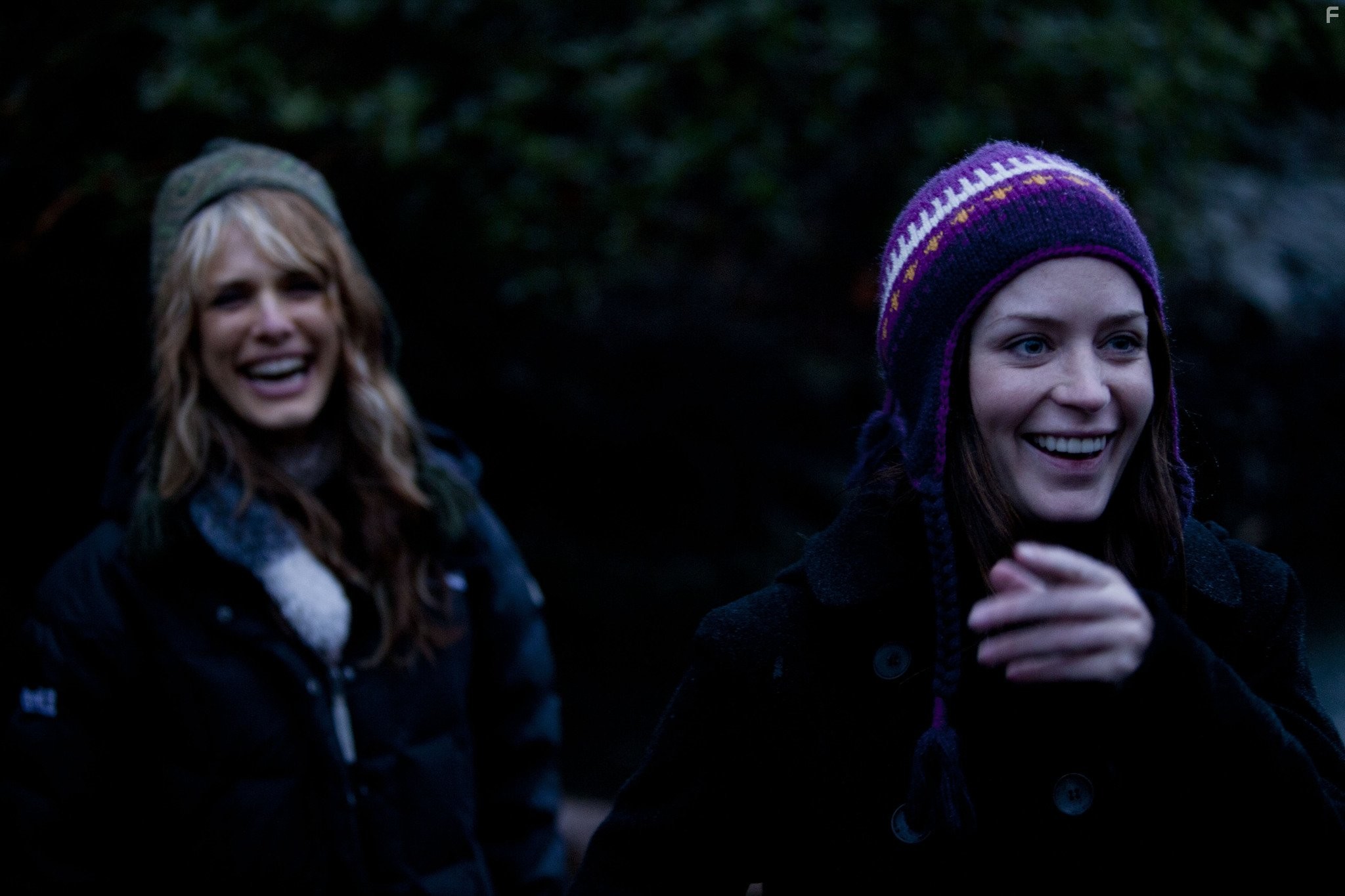 Lynn Shelton and Emily Blunt in Сестра твоей сестры (2011)