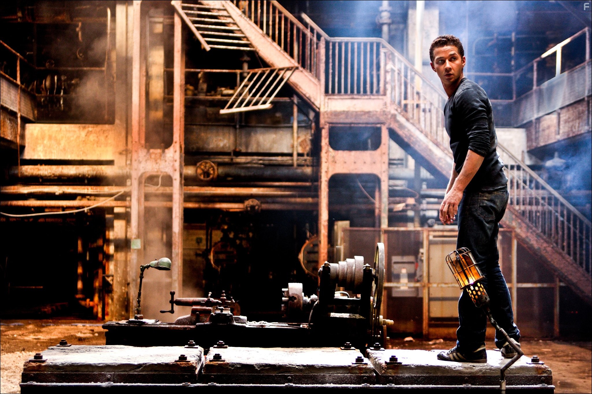 Shia LaBeouf in Трансформеры: Месть падших (2009)