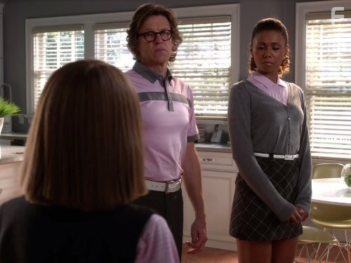 Simon Templeman and Toks Olagundoye in Соседи (2012)