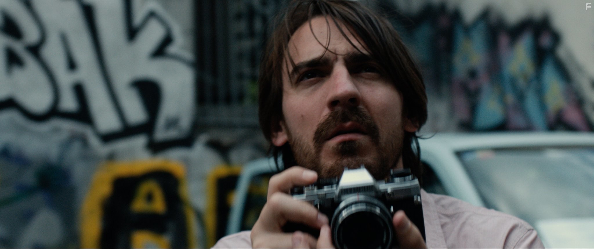 Ewen Leslie in Dead Europe (2012)