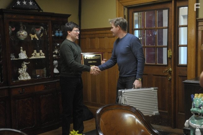 Gordon Ramsay in Кошмары в отеле (2012)