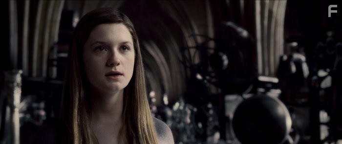 Bonnie Wright in Гарри Поттер и Принц-полукровка (2009)