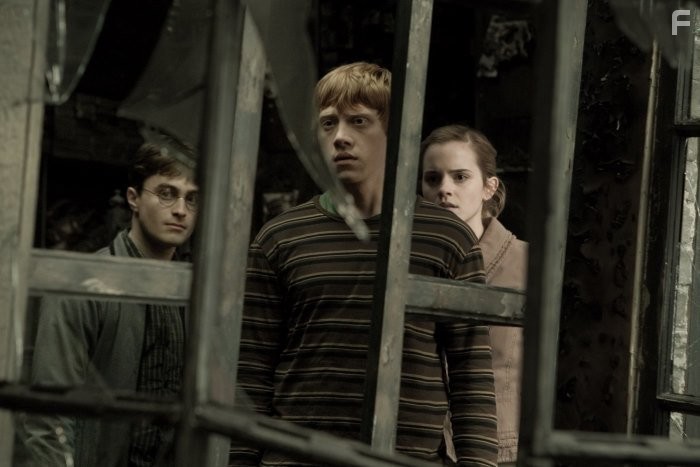 Rupert Grint, Daniel Radcliffe, and Emma Watson in Гарри Поттер и Принц-полукровка (2009)